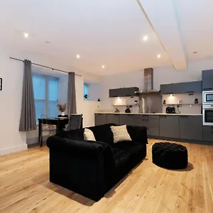 Apartment One Of A Kind Historic 3 Bedroom